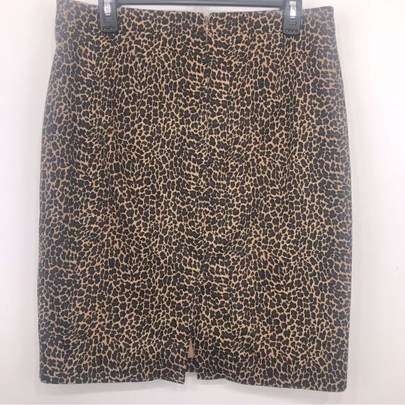 J. Crew Factory Pencil Skirt in Classic Leopard Print - Picture 9 of 15
